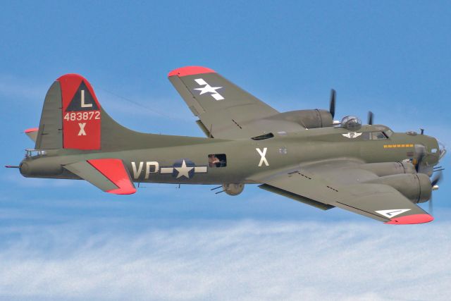 Boeing B-17 Flying Fortress (N7227C) - Texas Raiders