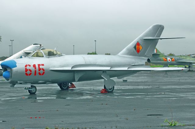 MIKOYAN MiG-17 (N615) - MiG-17PF Fresco NVA 615 Gatow EDBG (GWW) October 2014.