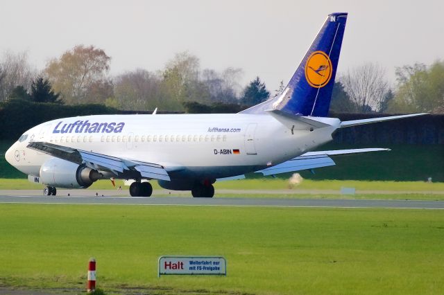 Boeing 737-500 (D-ABIN)