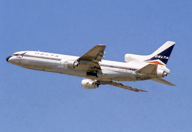 Lockheed L-1011 TriStar — - This photo was also taken from the old observation deck at SFO International in terminal #1 next to the USO lounge located on the second floor. This Delta L-1011 took off from runway 28R. The date was in July, 1986. Photo was scanned from an old Etachrome slide and cleaned up.