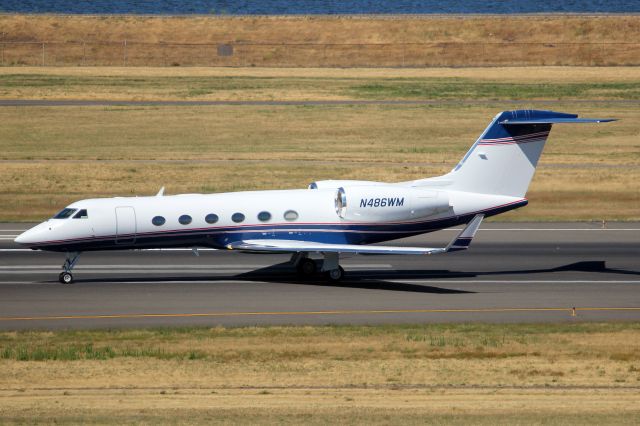 Gulfstream Aerospace Gulfstream IV (N486WM) - Solairus Aviation Gulfstream G350 landing on rwy 28R on 1-Jul-23 arriving from KDPA.