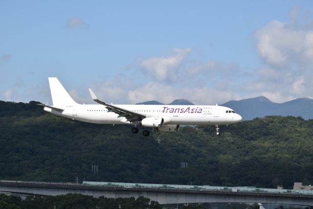 Airbus A321 (B-22610)