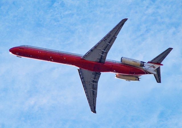 McDonnell Douglas MD-82 (XA-UXI) - An Aeronaves TSM MD-82 coming in to Donaldson Center at a little over 3,000 feet.  Early morning arrival 1/30/2022.