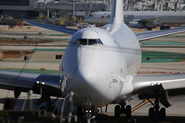 Boeing 747-400 (N404KZ)