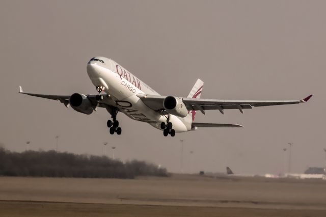 Airbus A330-300 (A7-AFG)