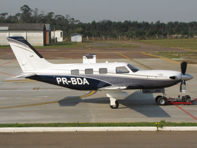 Piper Malibu Meridian (PR-BDA) - Piper PA-46-500TP Malibu Meridian (cn 4697441) Ex: N2400K - Criciúma - Forquilhinha (CCM / SBCM), Brazil