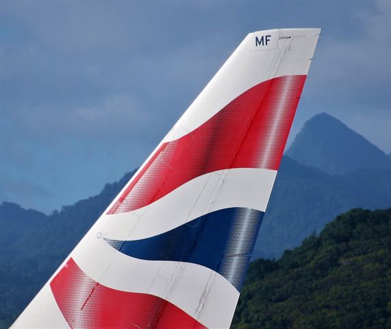 Boeing 777-200 (GYMF)