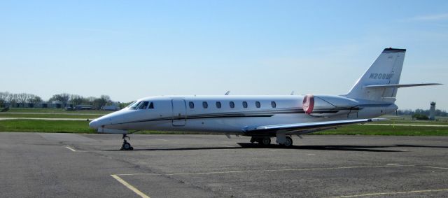 Cessna Citation Sovereign (N208MF) - Catching some tarmac time is this 2008 Cessna Citation Soverign 680 in the Spring of 2022.