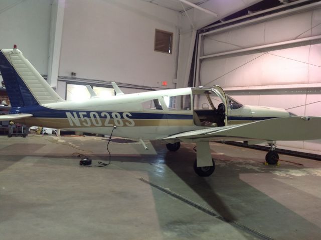 Piper Cherokee Arrow (N5028S)