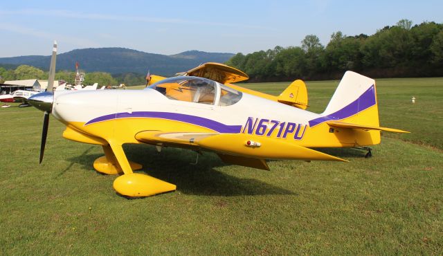 Vans RV-6 (N671PU) - A VANS RV6 at the EAA 190 Breakfast Fly-In at Moontown Airport, Brownsboro, AL - April 15, 2017.