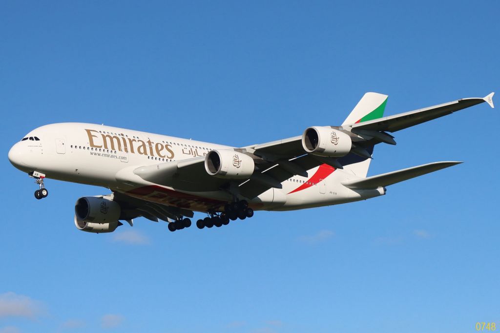 Airbus A380-800 (A6-EVR) - EK412