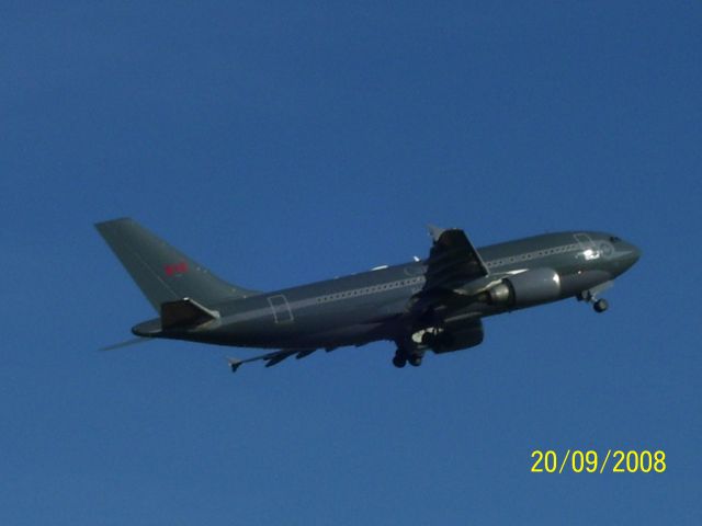 Airbus A310 — - Canadian Forces Airbus 310 tail #15001 departing Runway 21