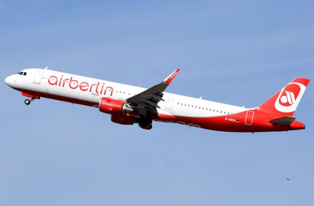 Airbus A321 (D-ABCN)