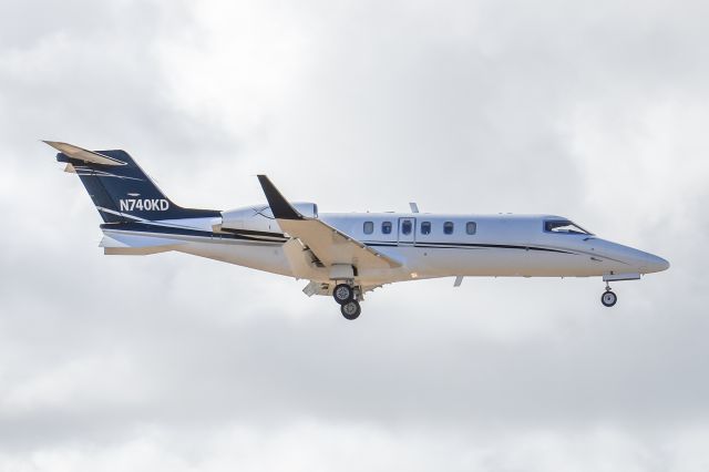 Learjet 45 (N740KD)