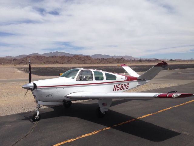 Beechcraft 35 Bonanza (N5811S)