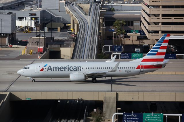 Boeing 737-800 (N961AN)