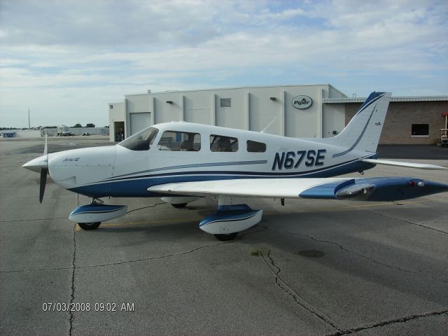 Piper Cherokee (N67SE)