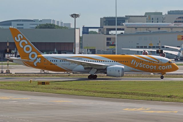 Boeing 787-8 (9V-OFG)