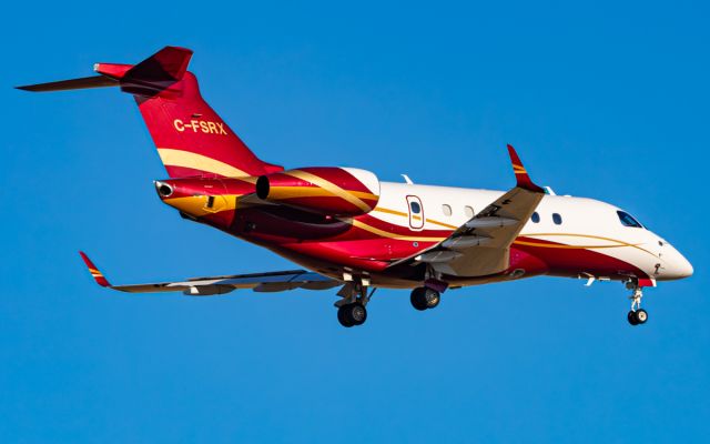 Embraer Legacy 550 (C-FSRX)