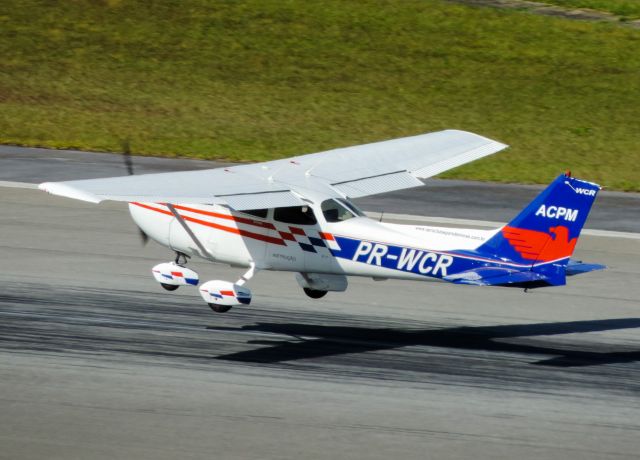 Cessna Skyhawk (PR-WCR)