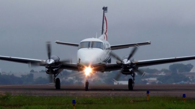 Beechcraft King Air 90 (PT-OTG)