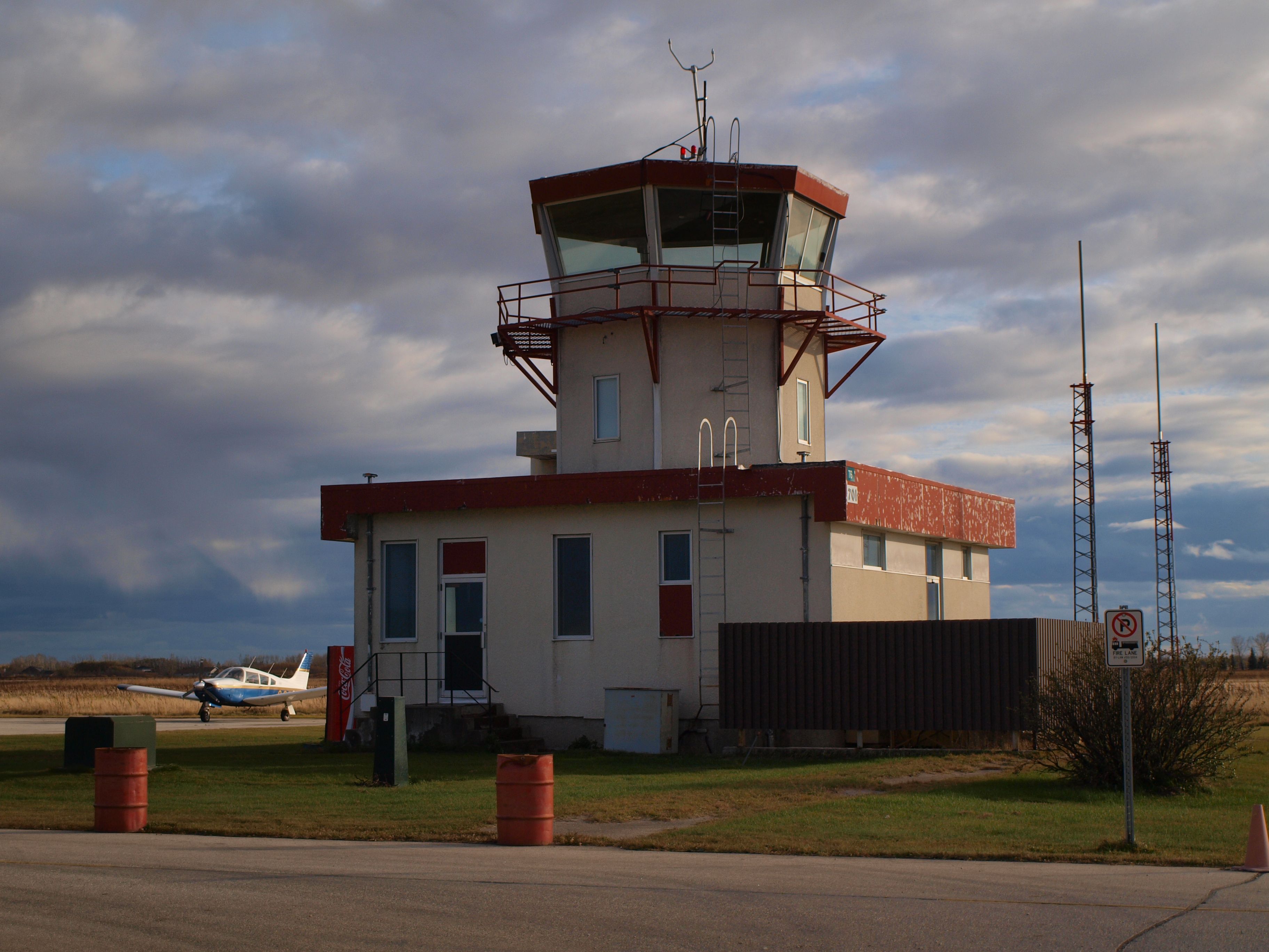 — — - St. Andrews Airport (Old Tower)