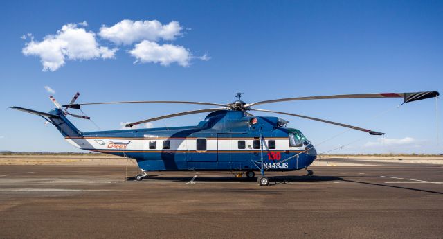 Sikorsky Sea King (N448JS) - Spotted at KBXK on November 09 2020