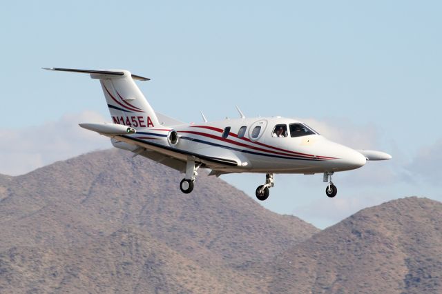 Eclipse 500 (N145EA)