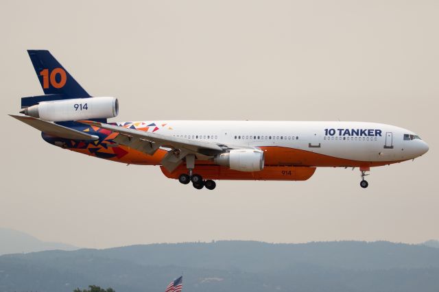 McDonnell Douglas DC-10 (N603AX)