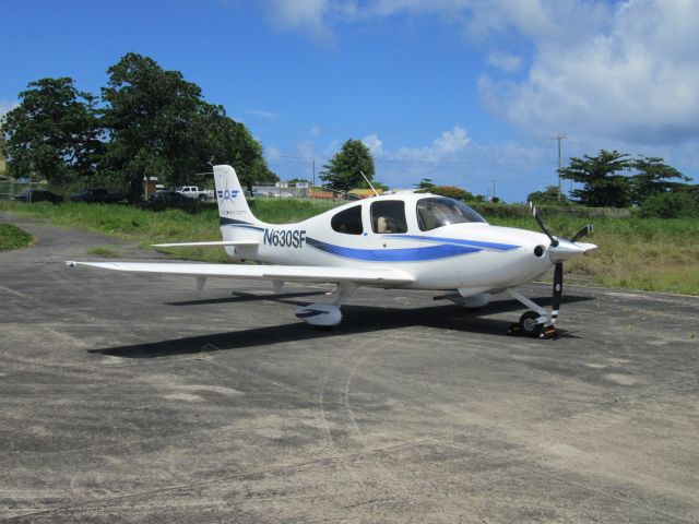 Cirrus SR-20 (N630SF)