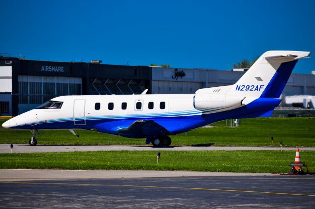 Pilatus PC-24 (N292AF) - N292AF (operating as CNS976) taxiing out from the FBO ramp at BUF before heading down to Newburgh (SWF)br /br /** First Photo of N292AF on FlightAware **