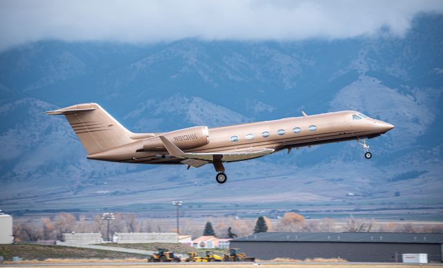 Gulfstream Aerospace Gulfstream IV (N913HH) - Gulfstream G450 departing KBZN. October 2021