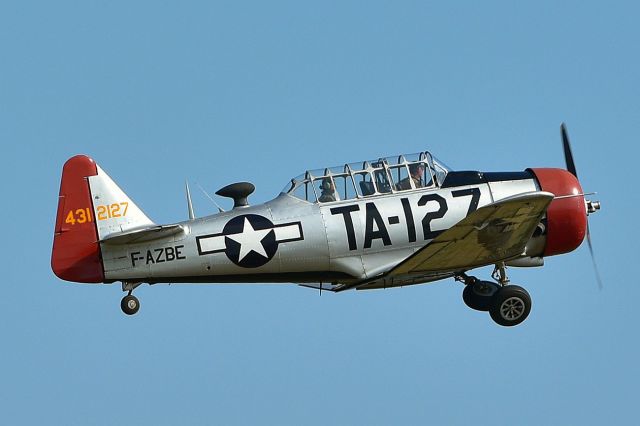 North American T-6 Texan (F-AZBE) - North American T-6, seen in Aérodrome Mulhouse Habsheim, 09/11/2016br /Airshow for the 30th anniversary of l' aéroclub de Mulhouse (F)