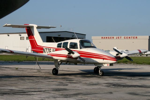 Beechcraft Duchess (N776JH)