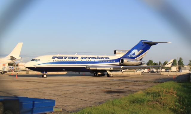 Boeing 727-100 (VP-BPZ)