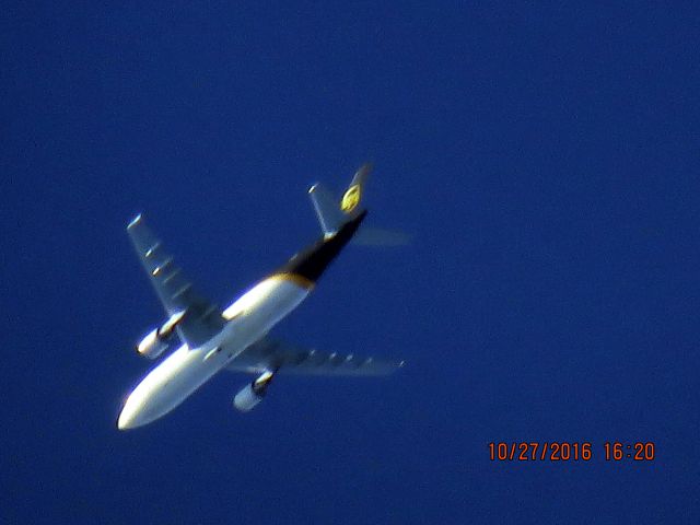 Airbus A300F4-600 (N137UP)