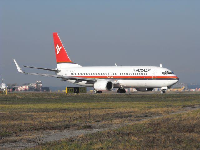 Boeing 737-800 (EI-FDS)