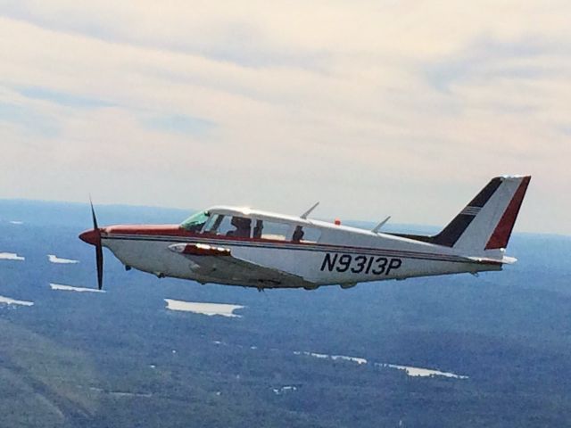 Piper PA-24 Comanche (N9313P)