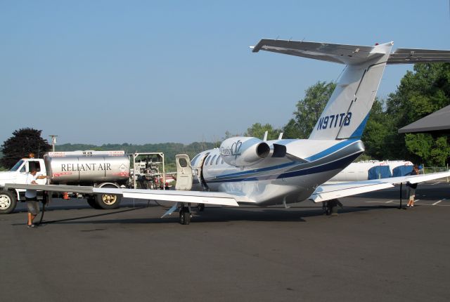 Cessna Citation CJ2+ (N971TB) - RELIANT AIR offers the lowest fuel price on the Danbury (KDXR) airport.