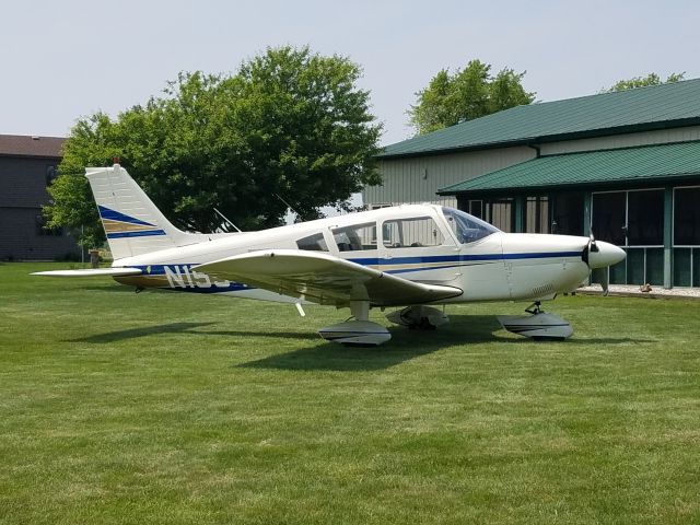 Piper Cherokee (N15944) - At home at 8I3