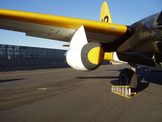 Lockheed P-2 Neptune —