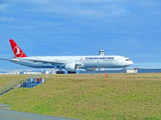 BOEING 777-300 (TC-JJK) - 2-1-2011 Turkish Airlines (testing) Boeing 777-300 FZER, TC-JJK, cn40711 taxing after landing at Paine Field, Everett, Washington  ||||  Photo by Bruce McKinnon