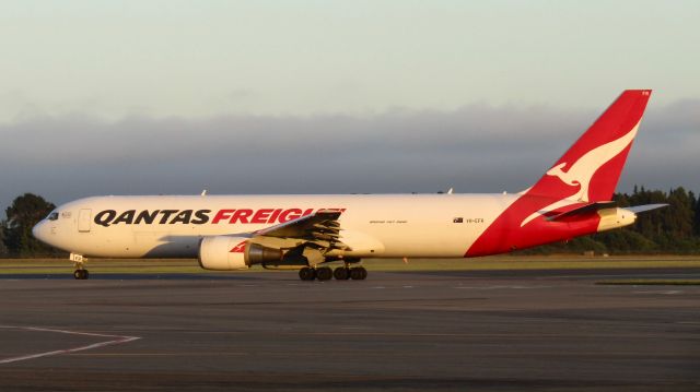 BOEING 767-300 (VH-EFR) - Early morning departure for Sydney.