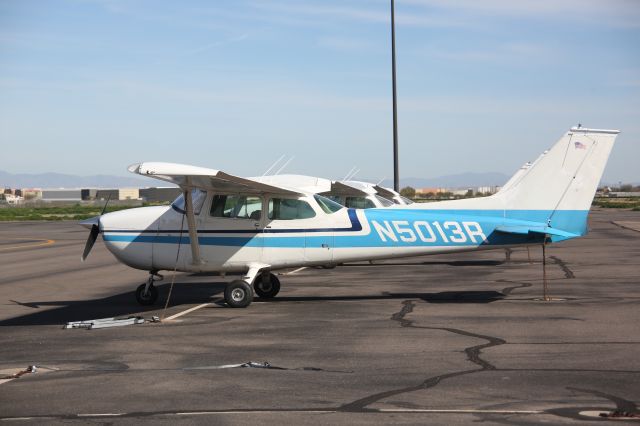 Cessna Skyhawk (N5013R)