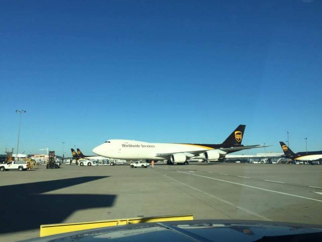 BOEING 747-8 (N605UP)