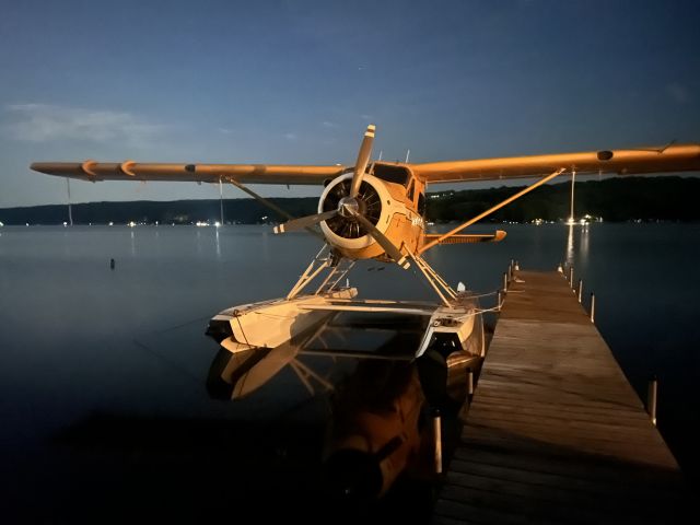 De Havilland Canada DHC-2 Mk1 Beaver (N454DB)