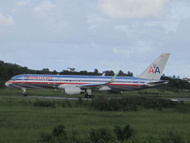 Boeing 757-200 (N673AN)