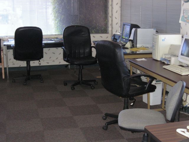 — — - Inside Fullertons pilots lounge