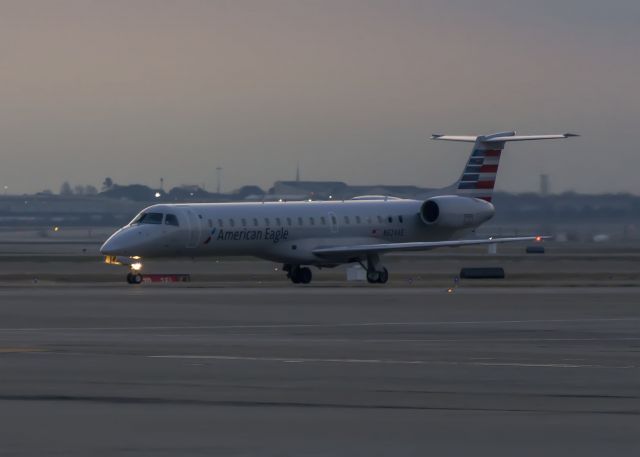 Embraer ERJ-145 (N624AE)