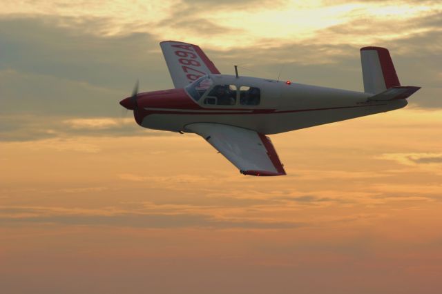 Beechcraft 35 Bonanza (N8789A)